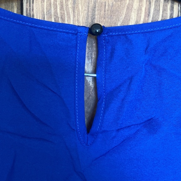 Women’s Blouse - Picture 6 of 7